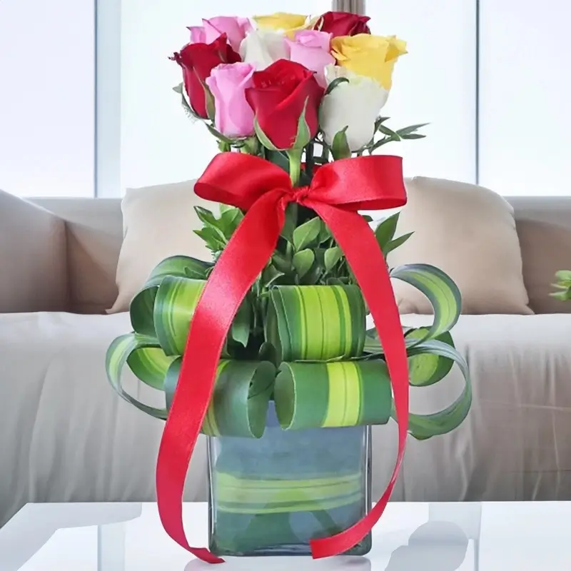 Elegant Glass Vase of Assorted Roses