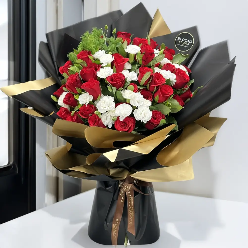 Bouquet of Roses & Spray Carnations