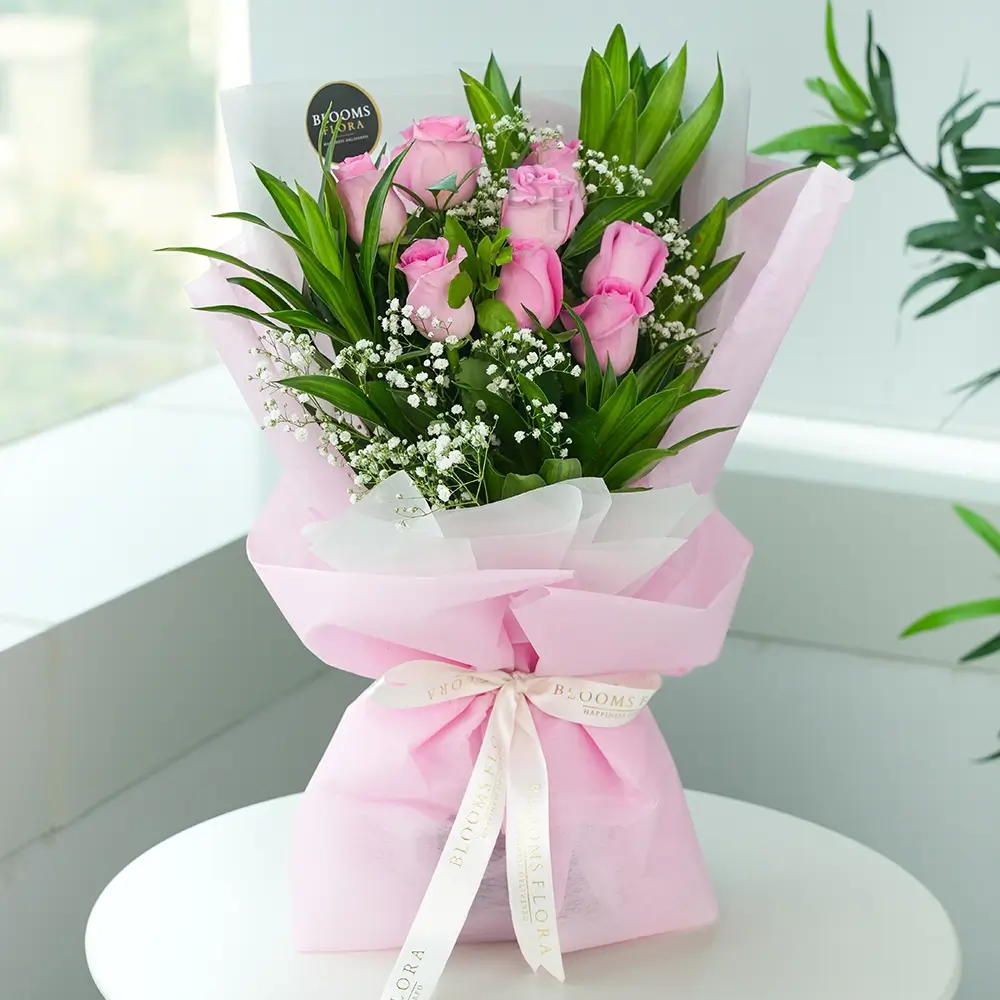8 pink roses bouquet