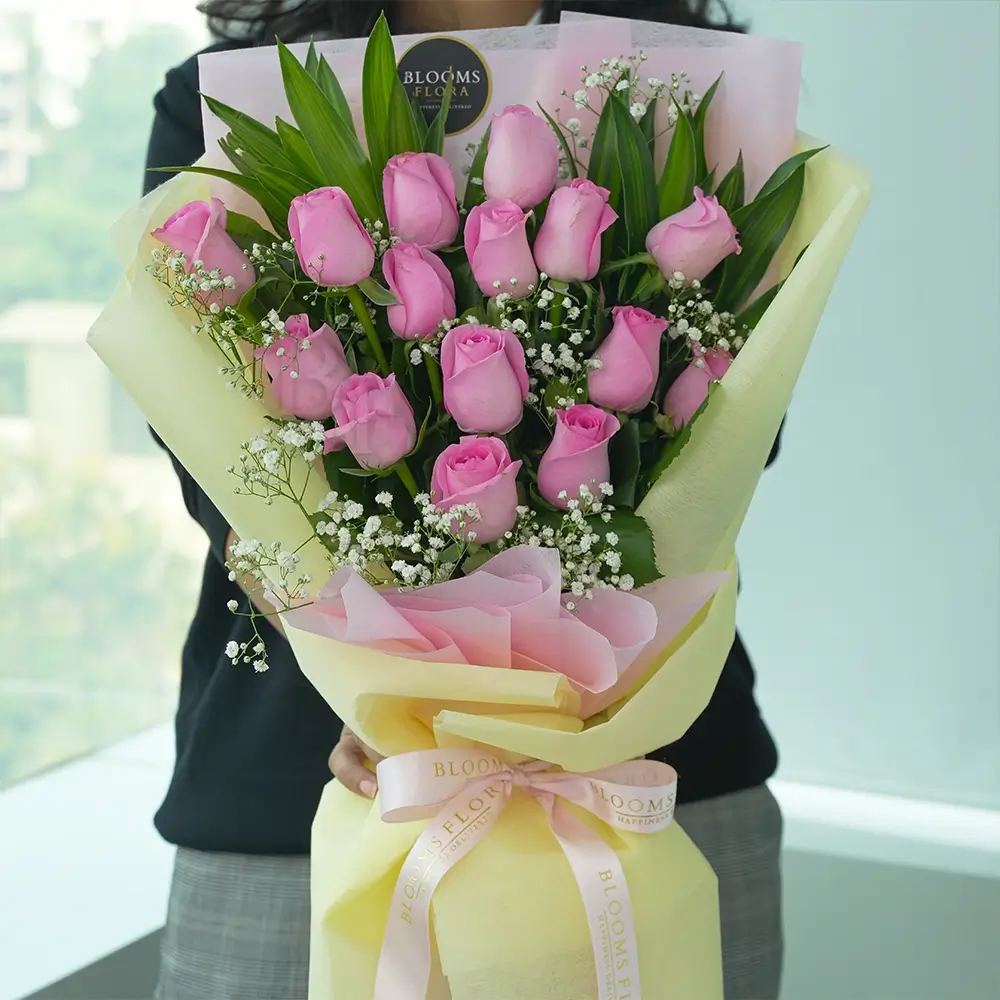 Shop 15 Pink Roses Bouquet