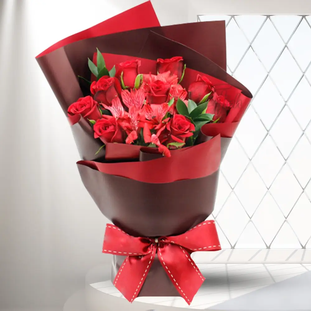 Bouquet of Roses & Alstromeria