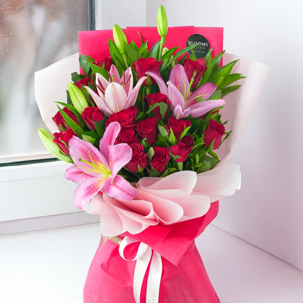 bouquet of 3 pink lilies and 20 red roses