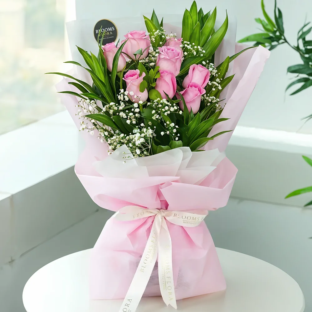 8 pink roses bouquet