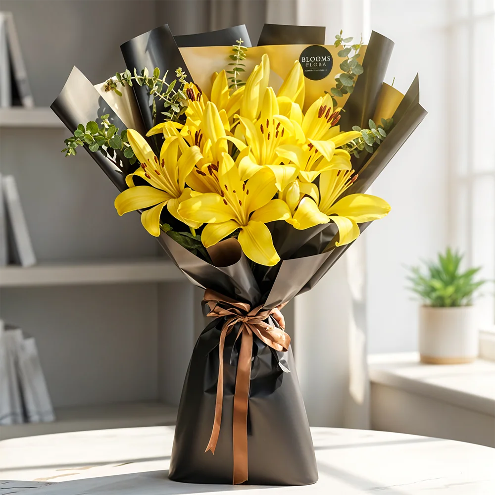 5 yellow lilies Bouquet