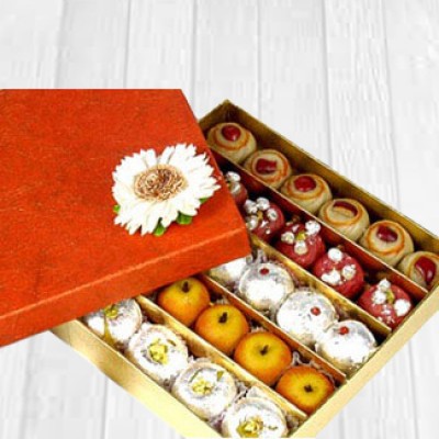 1 Kg Assorted Mithai
