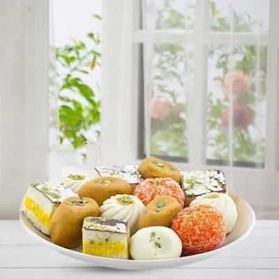1/2 Kg Assorted Mithai